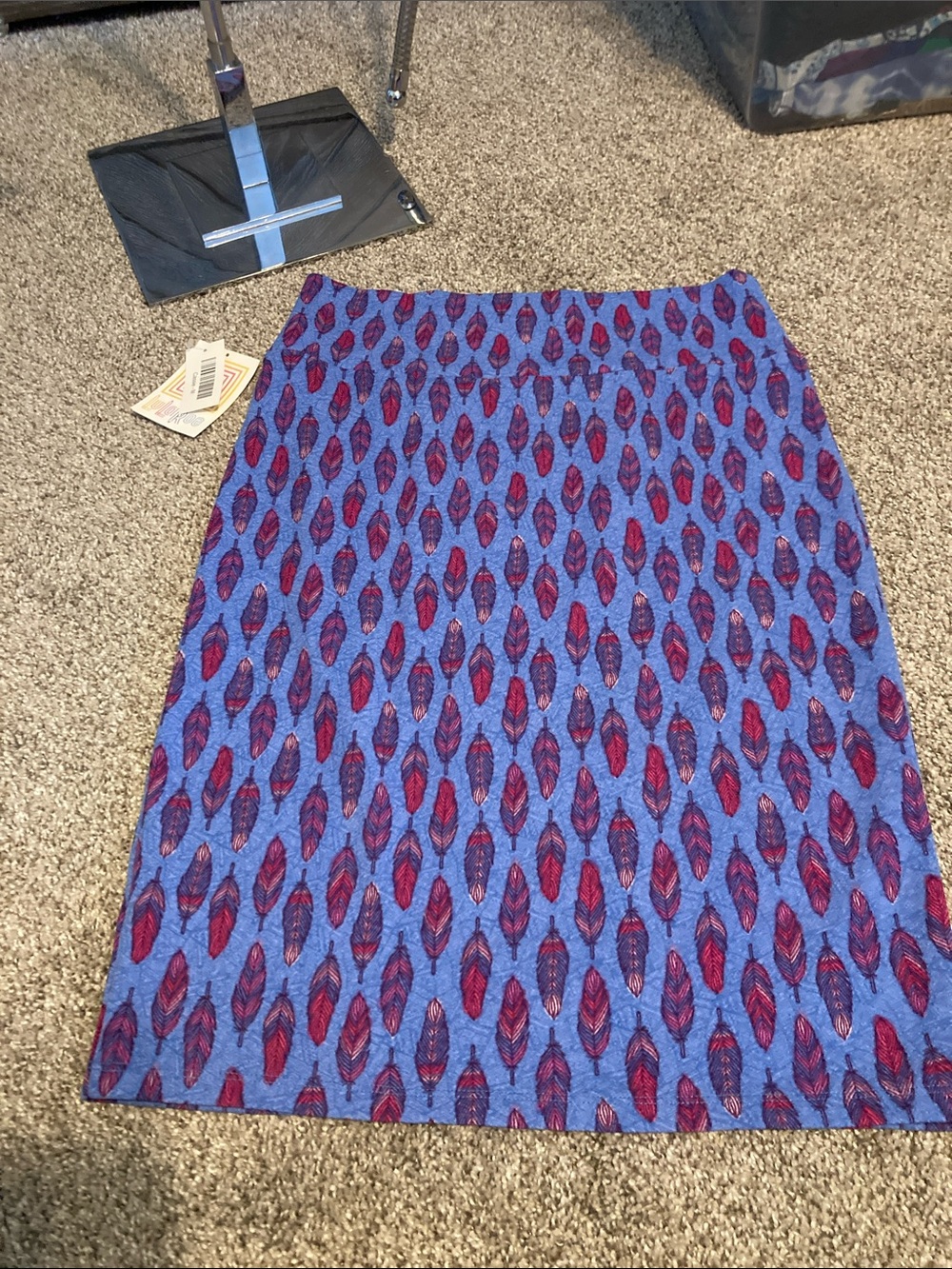 LuLaRoe Blue with Magenta Feather-Print Cassie Pencil Skirt - Picture 6 of 6